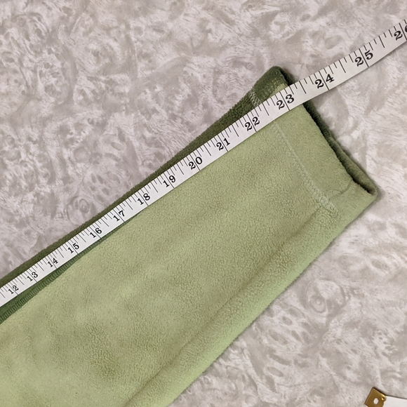 Marmot Two-Tone Green Polartec Fleece Zip Up Jacket - Picture 5 of 9